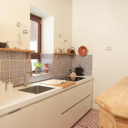 Ht - Casa Del Pittore In Piazza Delle Erbe 아파트 파도바