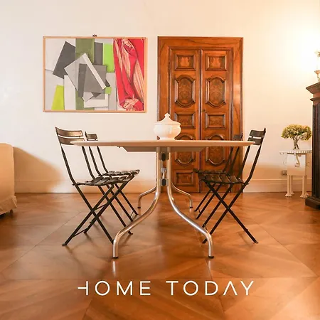 Ht - Casa Del Pittore In Piazza Delle Erbe *