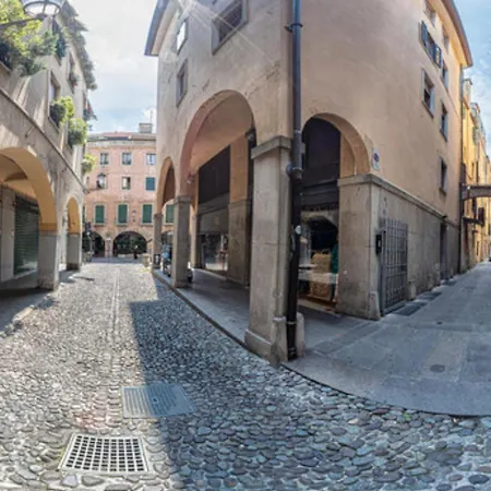 Ht - Casa Del Pittore In Piazza Delle Erbe * Padua