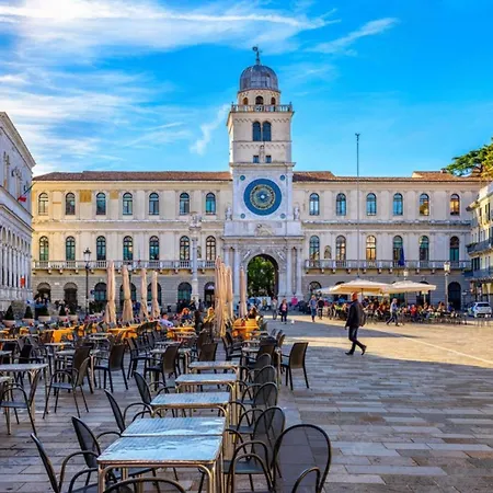 Ht - Casa Dell'artista In Piazza Delle Erbe Padova